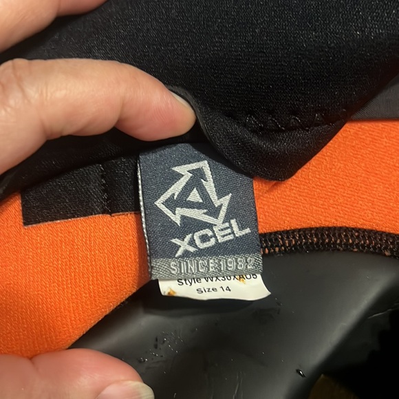 WETSUIT XCEL HAWAII P.O. #31234 SIZE:14 SUBA GEAR - Picture 4 of 5